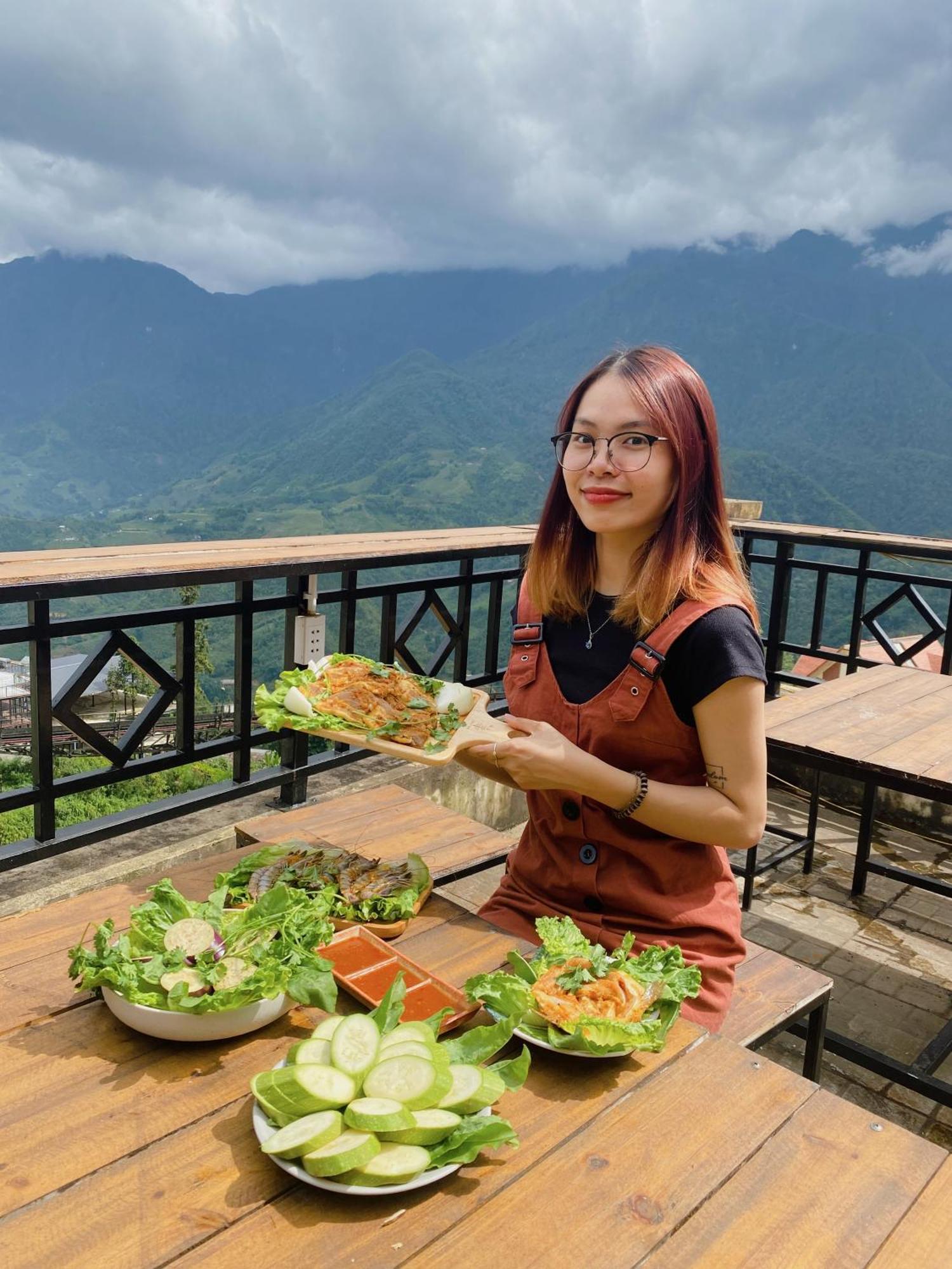 Daun Pisang Homestay And Restaurant Halal Food View Fanxipan Sa Pa Buitenkant foto